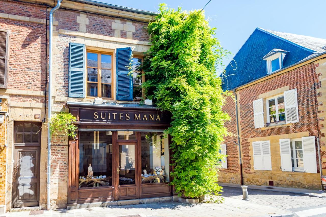 Suite Mana Ohana - Luxe Et Authenticite A 2 Pas De La Place Ducale Avec Parking Prive Charleville-Mezieres Exterior photo